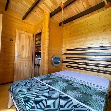 Vakantiehuis Casa Em Madeira Com Jardim Privado *