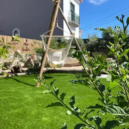 Nyaraló Casa Em Madeira Com Jardim Privado *