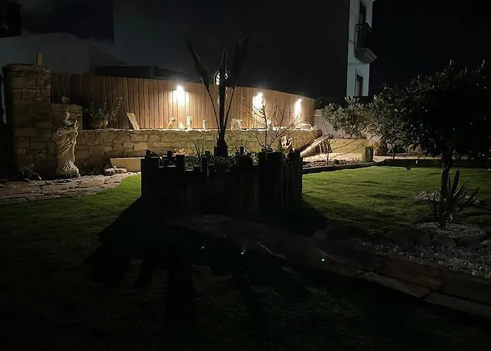 Casa Em Madeira Com Jardim Privado * Peniche