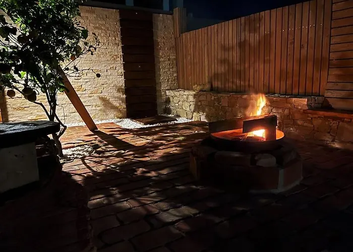 Casa Em Madeira Com Jardim Privado Holiday home Peniche