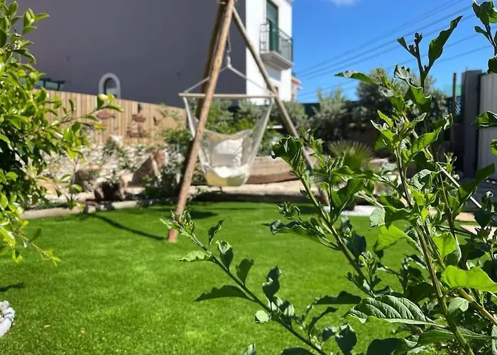 Holiday home Casa Em Madeira Com Jardim Privado *